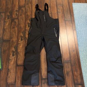Helly Hansen Black Snow Bib Overalls Insulated